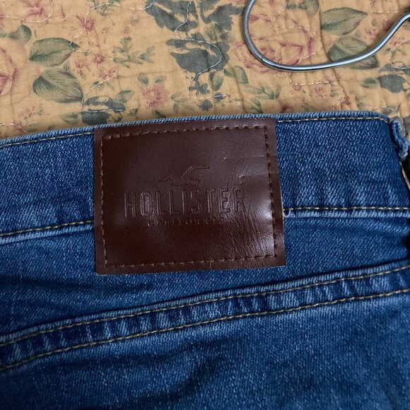 HOLLISTER JEANS - Picture 5 of 8